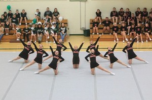 Munising Mustangs Cheer Team Mustangs Cheer Team