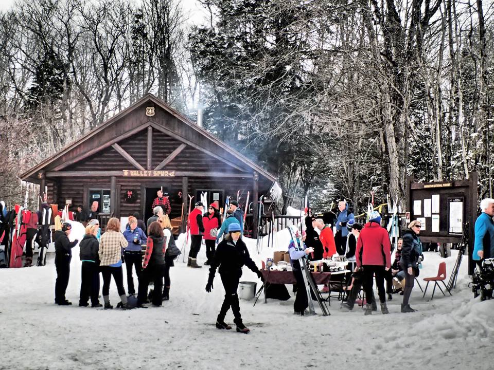 Valley-Spur-Munsing-Annual-Taste-and-Glide