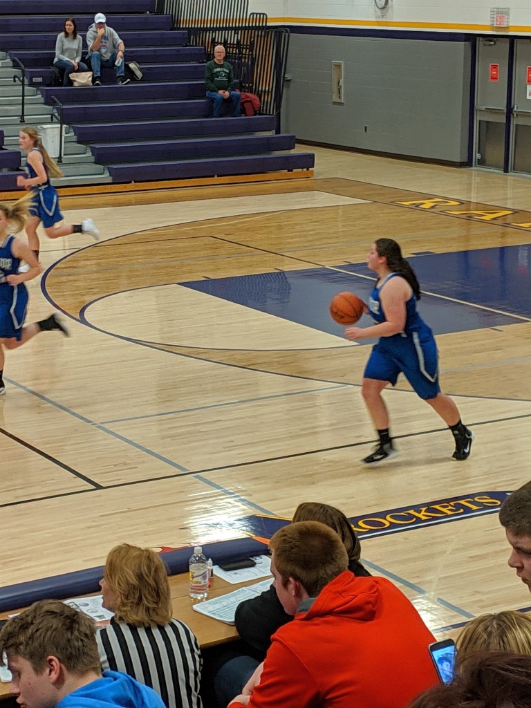 030419_Superior_Central_Cougars_Girls_Basketball_VS_Munising_Mustangs_WQXO_003