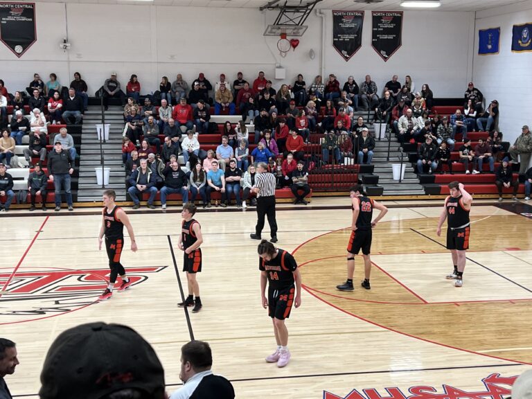 Mustangs Beat Jets 54-49 In Nail-biting Thriller!!!
