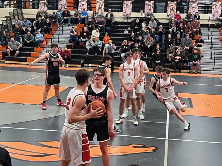 A thriller in Munising tonight. Mustang boys over Forest Park Trojans.