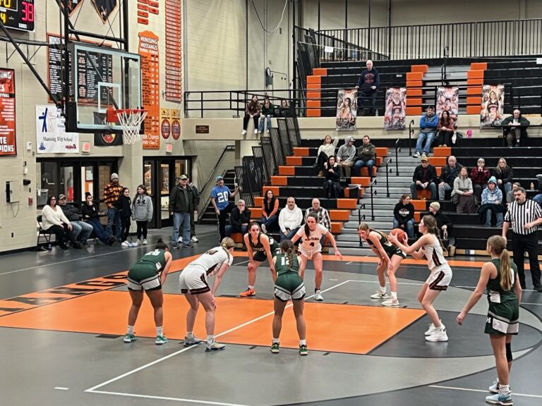 A hard fought, down to the wire, tough loss tonight. Mustang girls 39, Manistique Emeralds 40.
