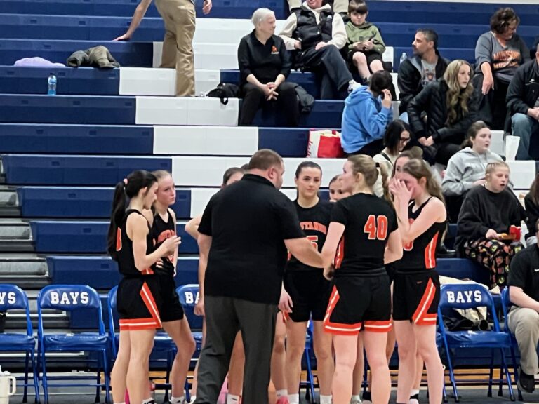 In a fast paced game the Munising Varsity girls corralled the Brimley Bays 55-40.