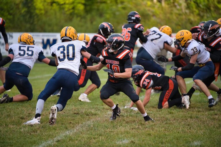 Mustangs drain the Lake Linden Hubbell Lakes 48-22