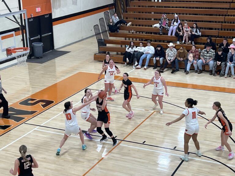 In a fast paced game, the Mustang girls defeat the Newberry Indians 61-38.